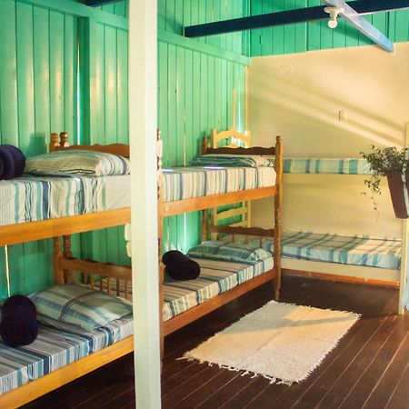 Hostel Antonio Pescador - Centro Da Guarda do Embaú Esterno foto