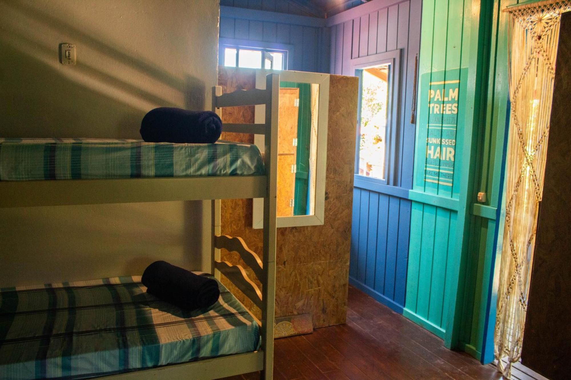 Hostel Antonio Pescador - Centro Da Guarda do Embaú Esterno foto